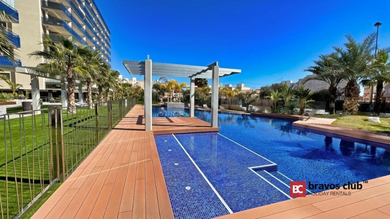 Апартаменты Penthouse With Sea View - Los Abedules By Bravos Club Кампелло Экстерьер фото
